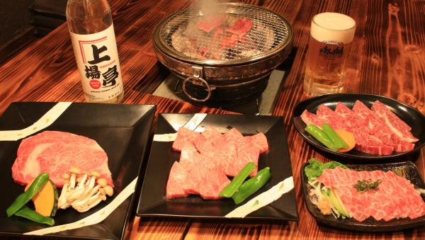 少人数から団体様まで。お食事・ご宴会は上場亭で!